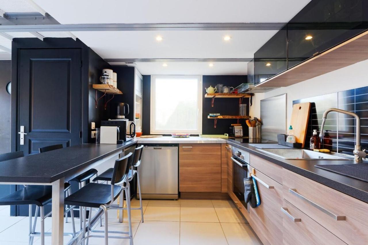 Air-Conditioned Duplex Apartment With Furnished Terrace In The City Center 엑상프로방스 외부 사진